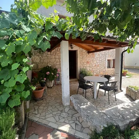 Kuca Za Odmor Matea Apartmán *